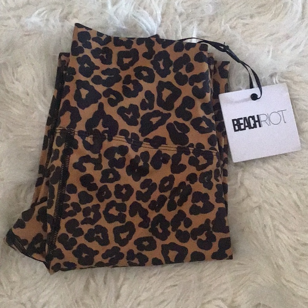 Beach riot leopard leggings